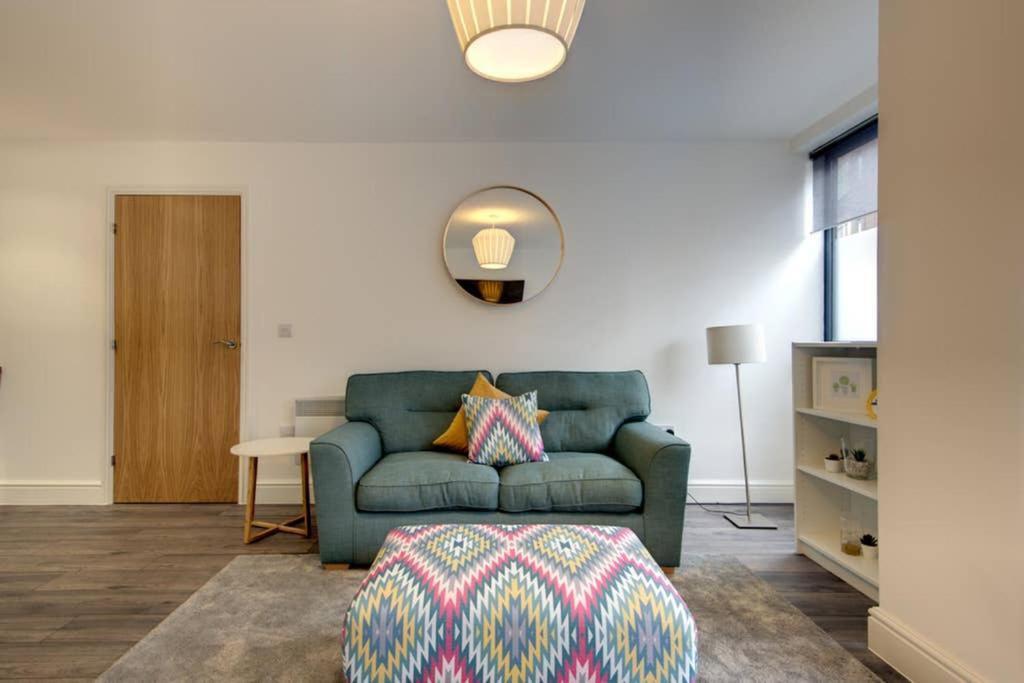 Stylish Spot Apartment Sheffield